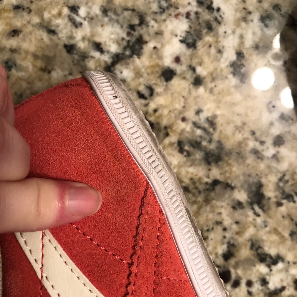 New like reeboks - Picture 8 of 12